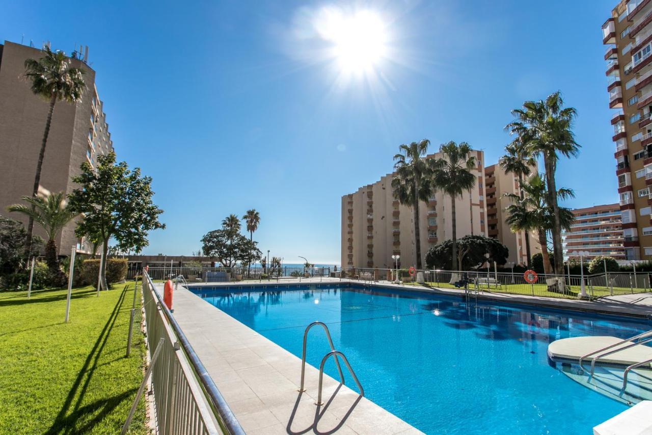 Puerto Marina Benalmadena เบนัลมาเดนา ภายนอก รูปภาพ