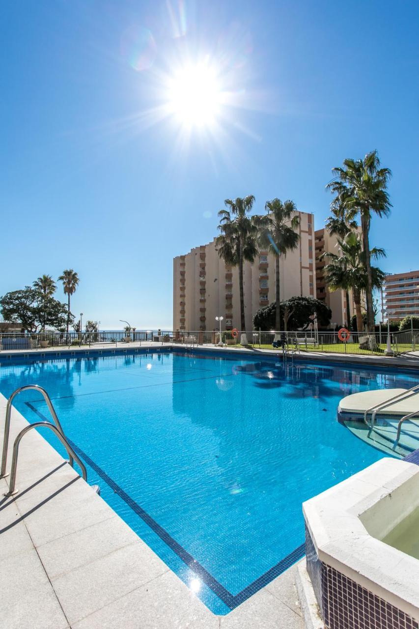 Puerto Marina Benalmadena เบนัลมาเดนา ภายนอก รูปภาพ