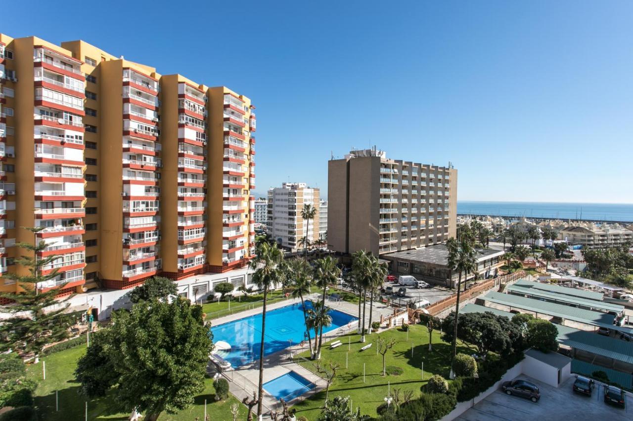 Puerto Marina Benalmadena เบนัลมาเดนา ภายนอก รูปภาพ